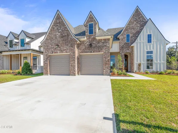 102 Cape Town Ave, Youngsville, LA 70592