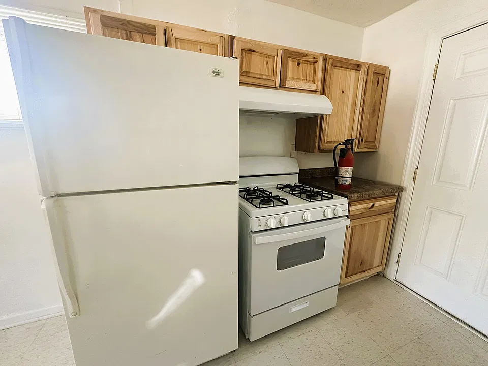 311 Avondale Rd
