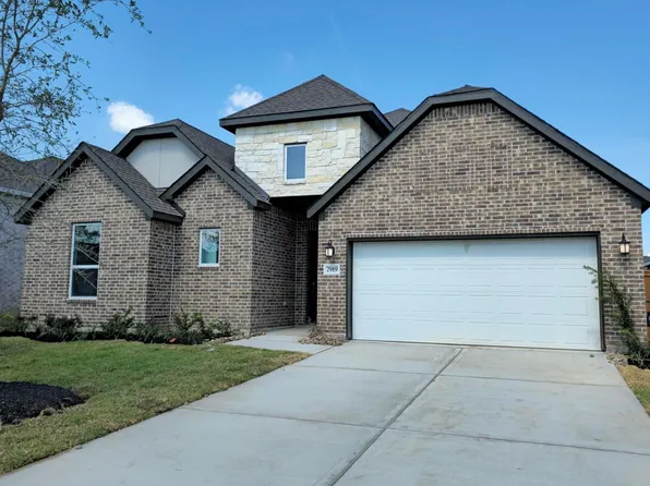 9119 Long Fin Dr, Baytown, TX 77521