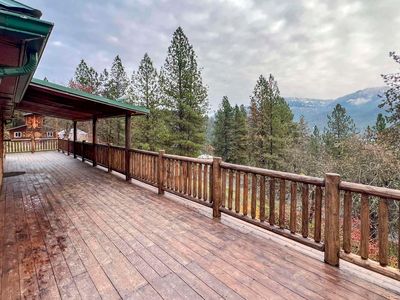 719 Viewpoint Rd, Ahsahka, ID, 83520