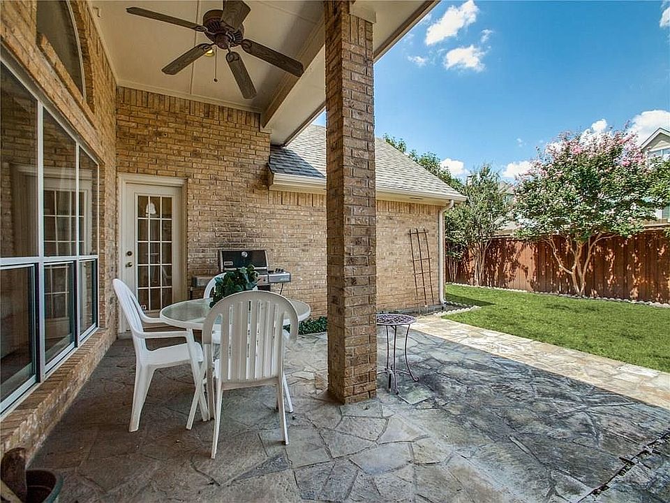 2nd image of 6011 Mapleshade Ln