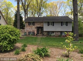 684 Cedar Dr, Pasadena, MD 21122