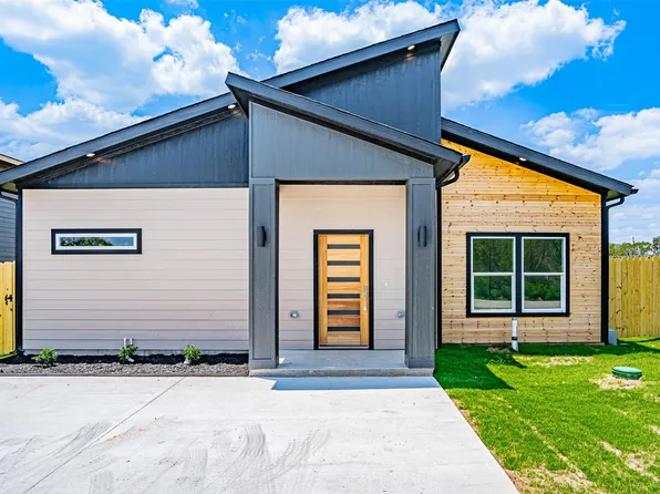 2316 Meteor Trl, Granbury, TX 76048