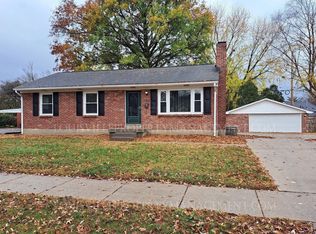 3107 Iris Way, Louisville, KY 40220