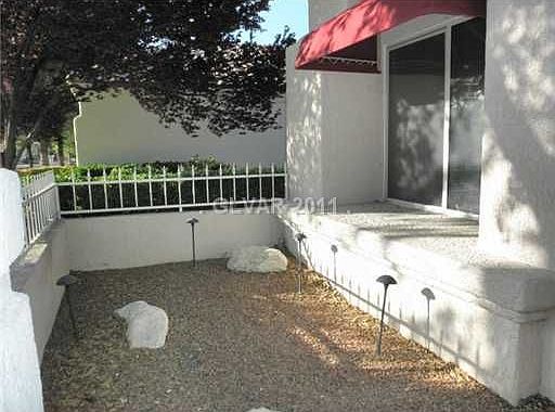 3rd image of 2412 Sunup Dr