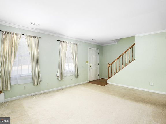 4th image of 9901 Dominion Forest Cir