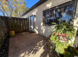 3107 W Willow Knolls Dr APT 13A, Peoria, IL 61614