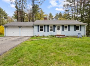 16 Crestwood Rd, Cumberland, ME 04021
