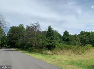 17305 Batestown Rd, Dumfries, VA 22025