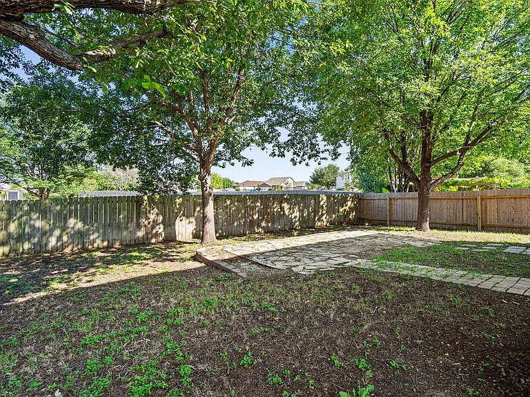 1713 Darjeeling Dr — Photo 29