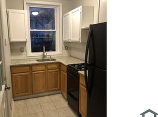 5238 Glenloch St, Philadelphia, PA 19124
