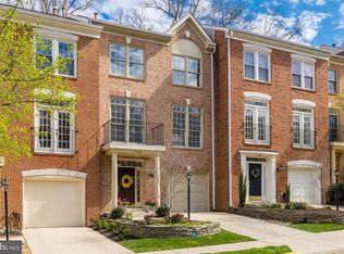 11408 Summer House Ct, Reston, VA 20194