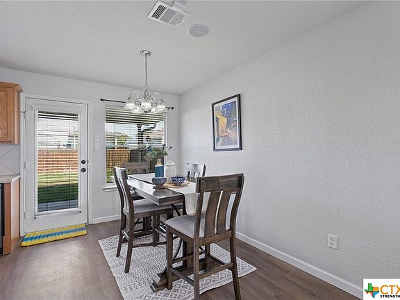 4th image of 4811 Causeway Ct