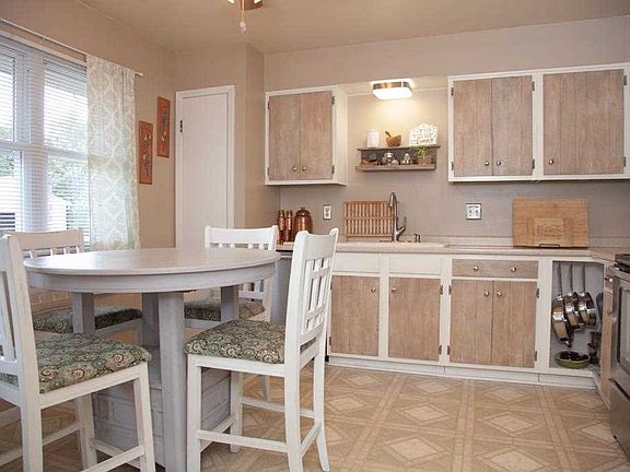 4th image of 4105 Saddlebrooke Ln
