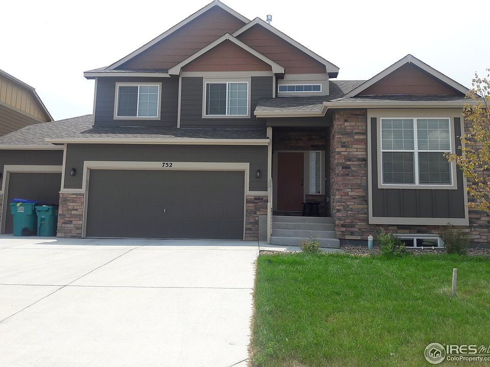 1st image of 752 Dakota Way