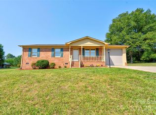 101 Leesburg Ct, Shelby, NC 28150