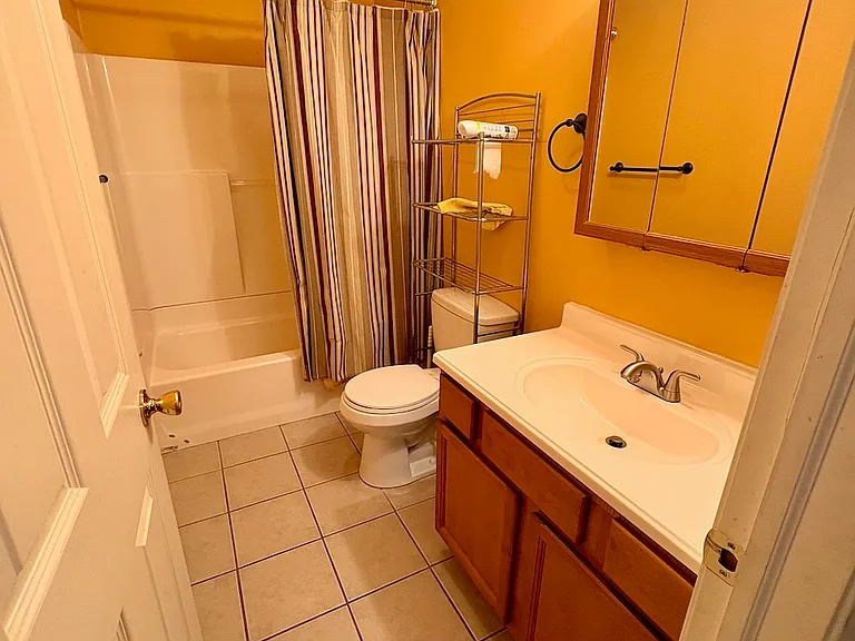 1219 Chipmunk Ln — Photo 14