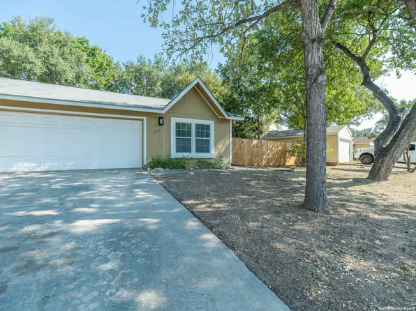 11710 SPRING DALE DR, San Antonio, TX 78249