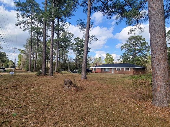 2nd image of 96 Pine Grove Rd