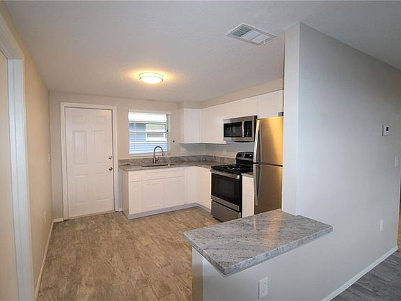 3rd image of 308 Colonia Ln E #15