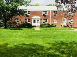 22021 73rd Ave #1, Oakland Gardens, NY 11364