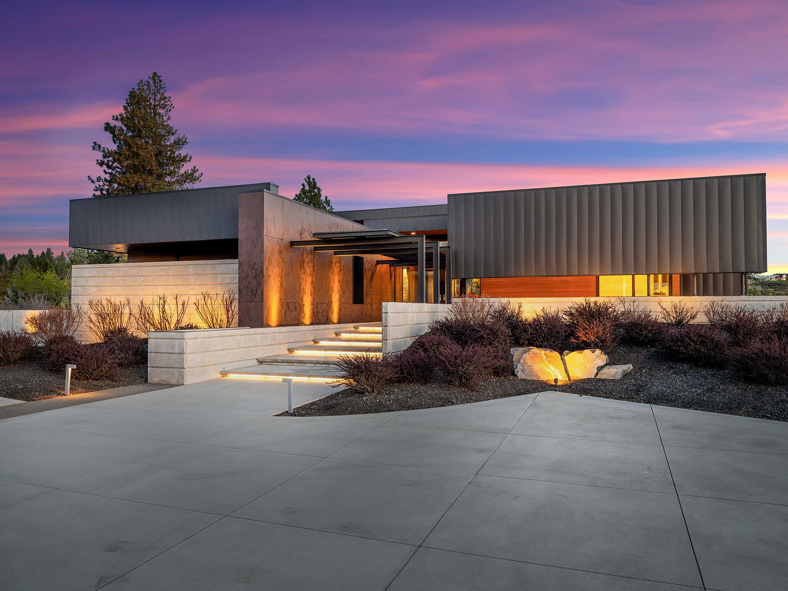 61456 Weinhard Ct — Tetherow Golf Club