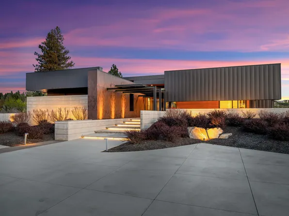 61456 Weinhard Ct, Bend, OR 97702