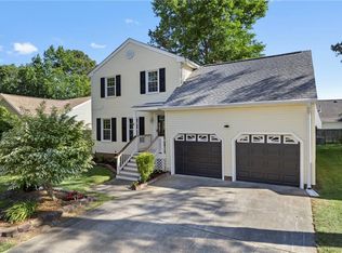 2092 Grey Fox Ln, Virginia Beach, VA 23456