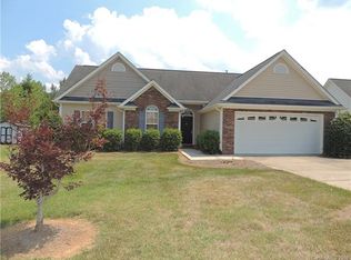 2611 Parkwest Dr, Albemarle, NC 28001