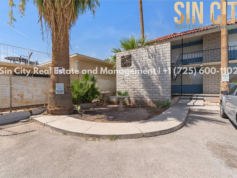 1011 N 4th St #9 — Photo 16
