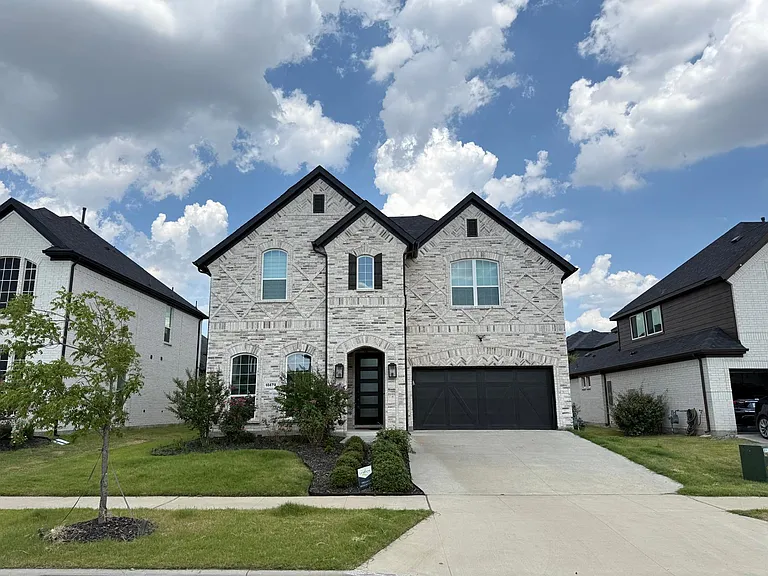10678 Grayhead Dr — Photo 1