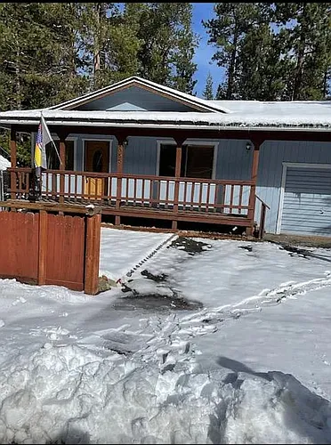 1055 Glen Rd Photo 1