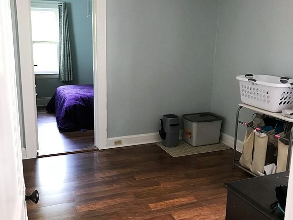 4th image of 2356 Grandview Ave Floor 1