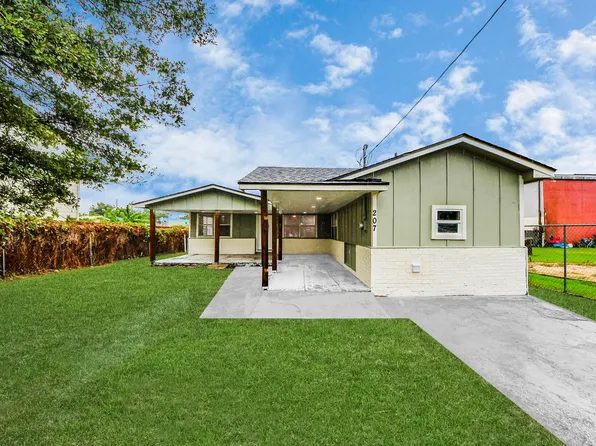 207 E Defee Ave, Baytown, TX 77520