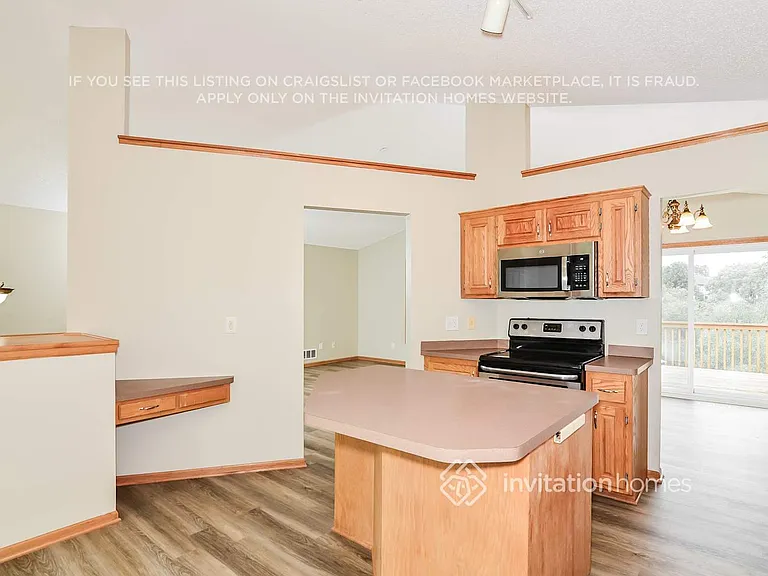 713 3rd St SW — Photo 8