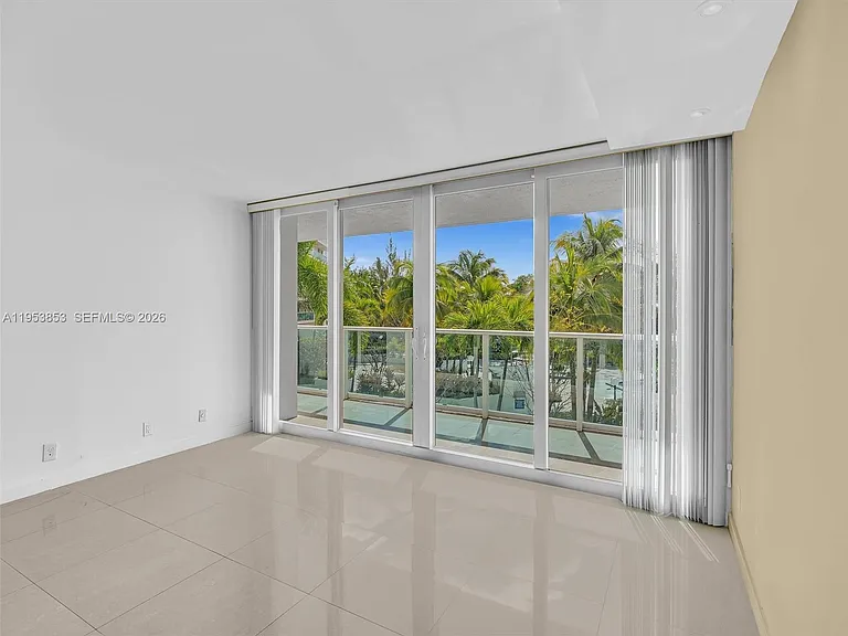 100 Bayview Dr #223 — Photo 17