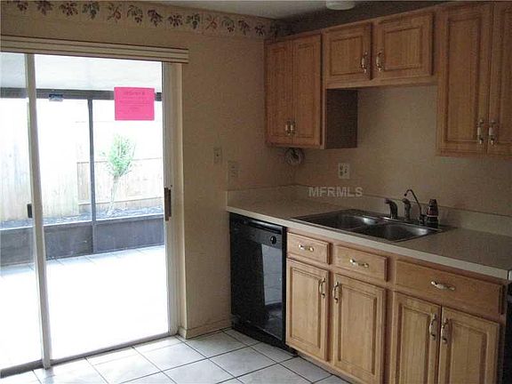 5th image of 6806 Middlewood Ct