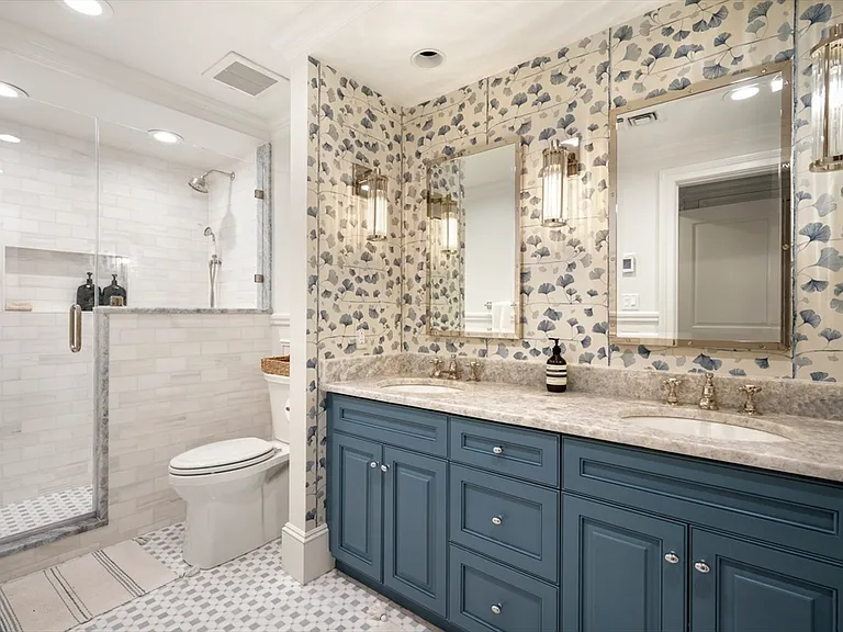 28 Marlborough St #1 — Photo 14