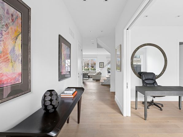 16 Magnolia Dr UNIT 16