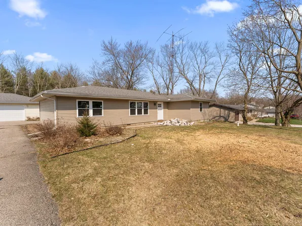 2403 Thomas Rd, Valparaiso, IN 46383