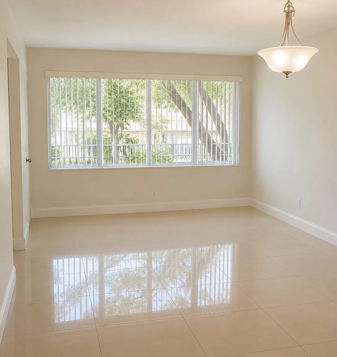 2 bed, 1004 sqft, $2,200 — Photo 1