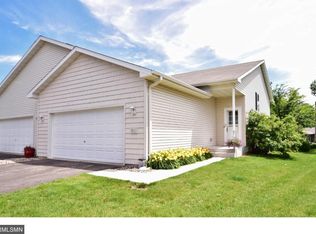 851 Ravoux Cir, Chaska, MN 55318