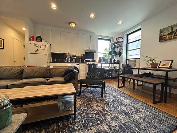 2nd image of 286 E 2nd St APT 2C