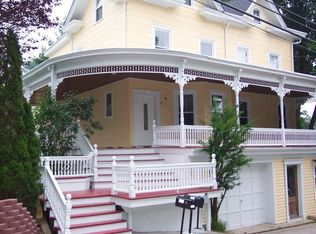 59 Main St, Hampton, NJ 08827