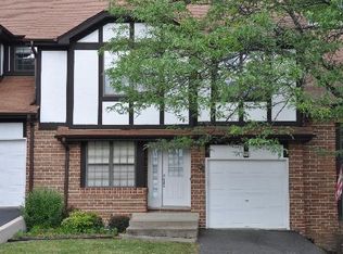 311 Carriage Way, Bloomingdale, IL 60108