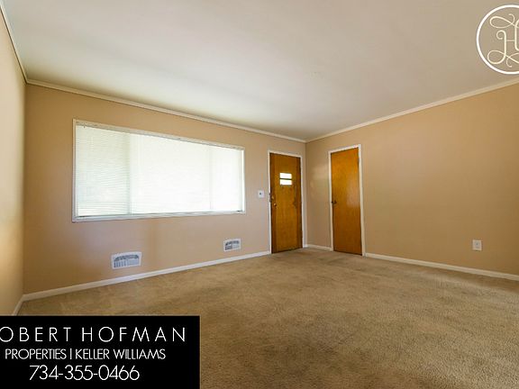 3rd image of 323 Pauline Blvd