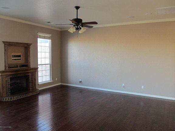 5th image of 7500 Outlook Ave