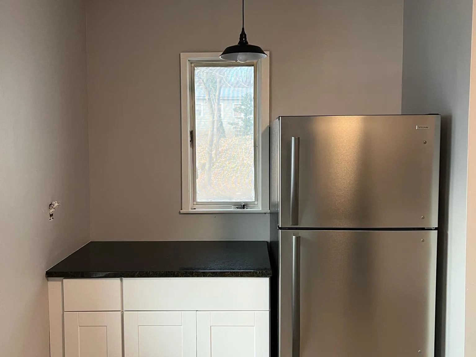 60 Eastern Ave — Photo 2