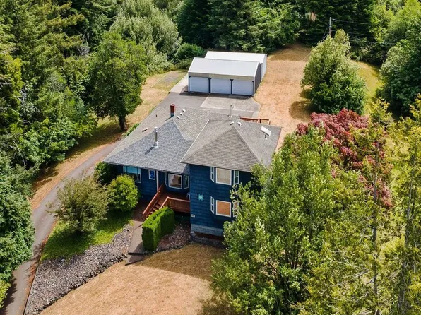 200 S Adams St, Coquille, OR 97423