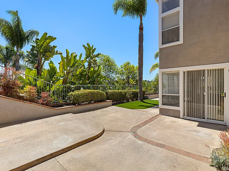 12295 Picrus St — Photo 37